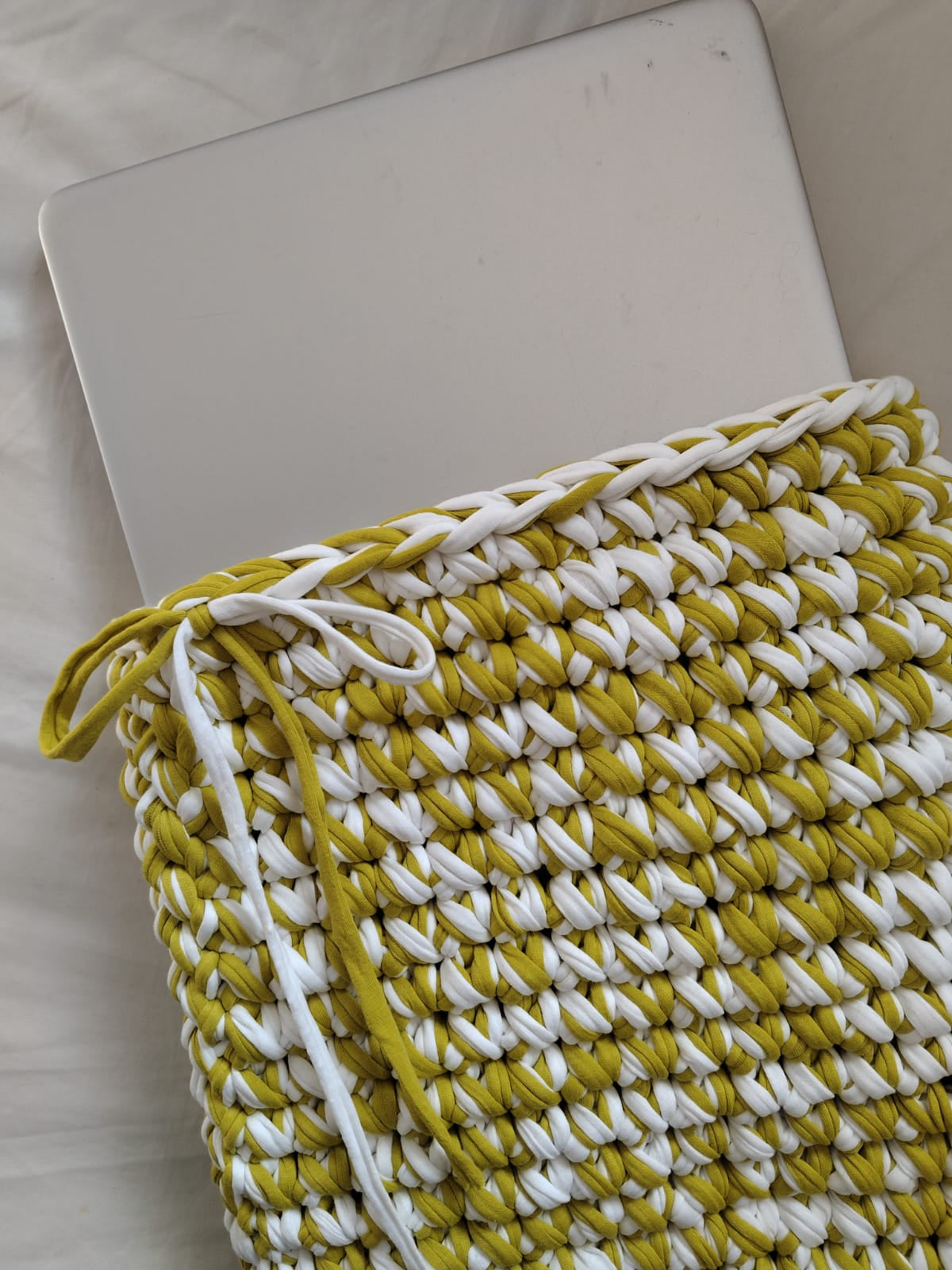 Funda notebook Coastal Weave 💚🤍