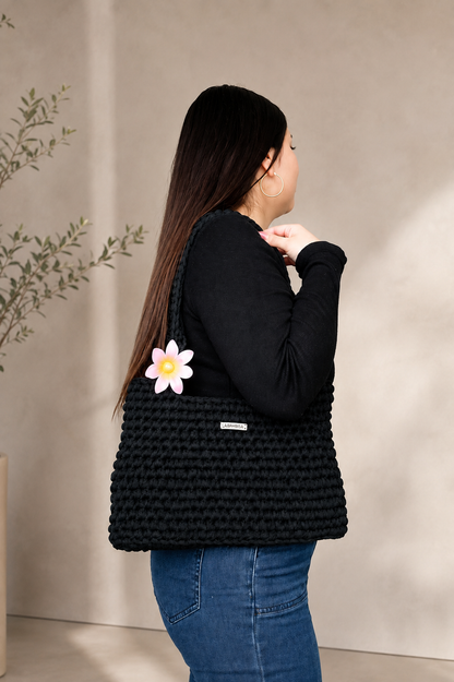 Tote LUNA, not MOON